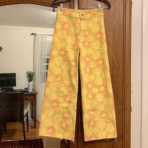 Zara Wide Legged/Straight Flower Jeans